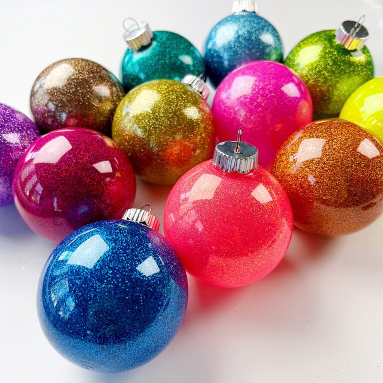 DIY Glitter Ornaments