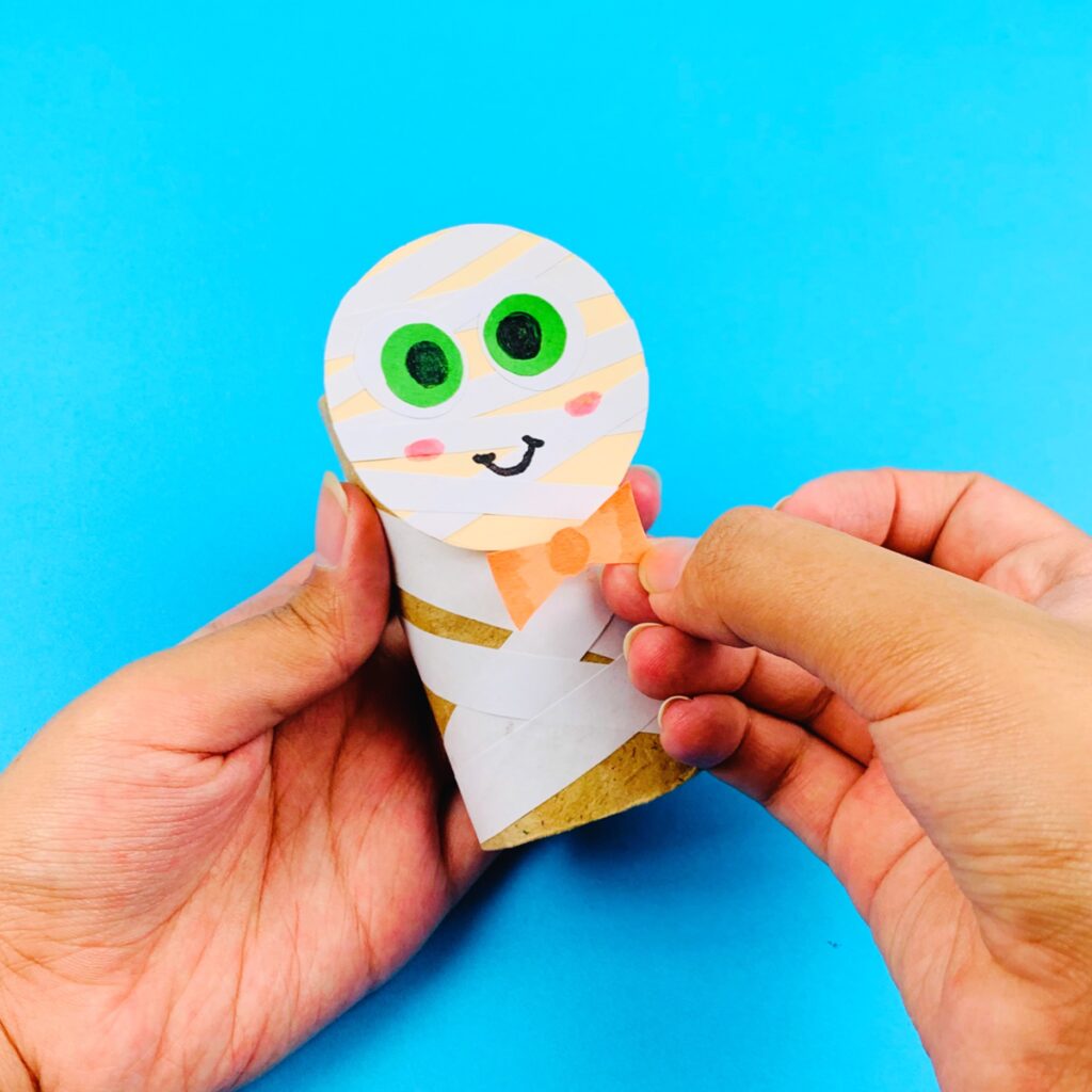 mummy toilet paper roll craft